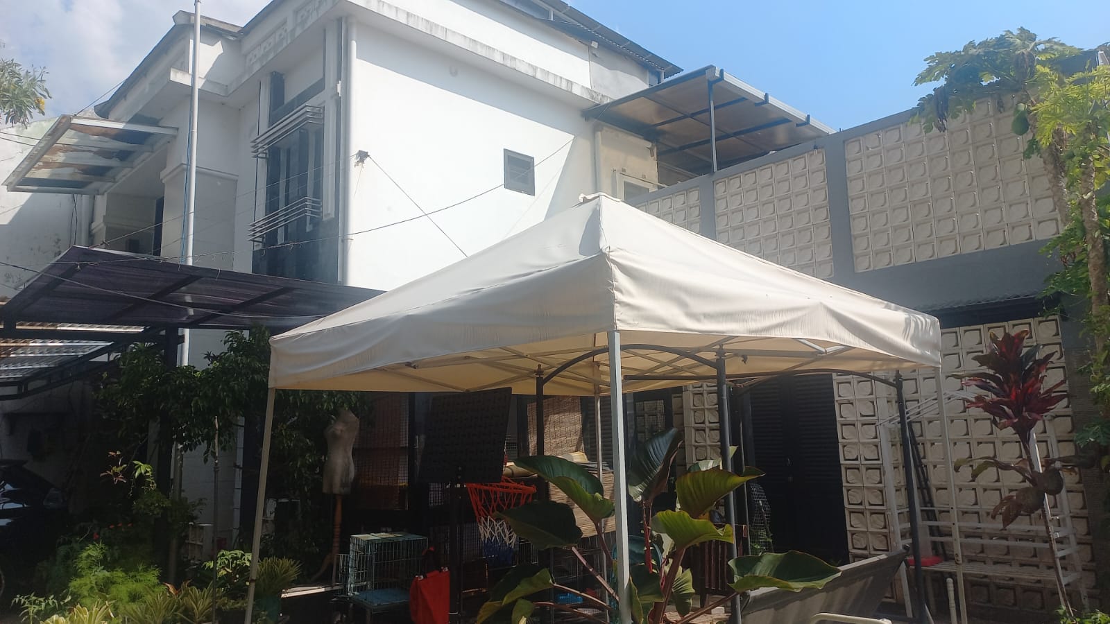 Jual Rumah Geger Kalong, KPAD. Lingkungan Aman. Siap Huni.